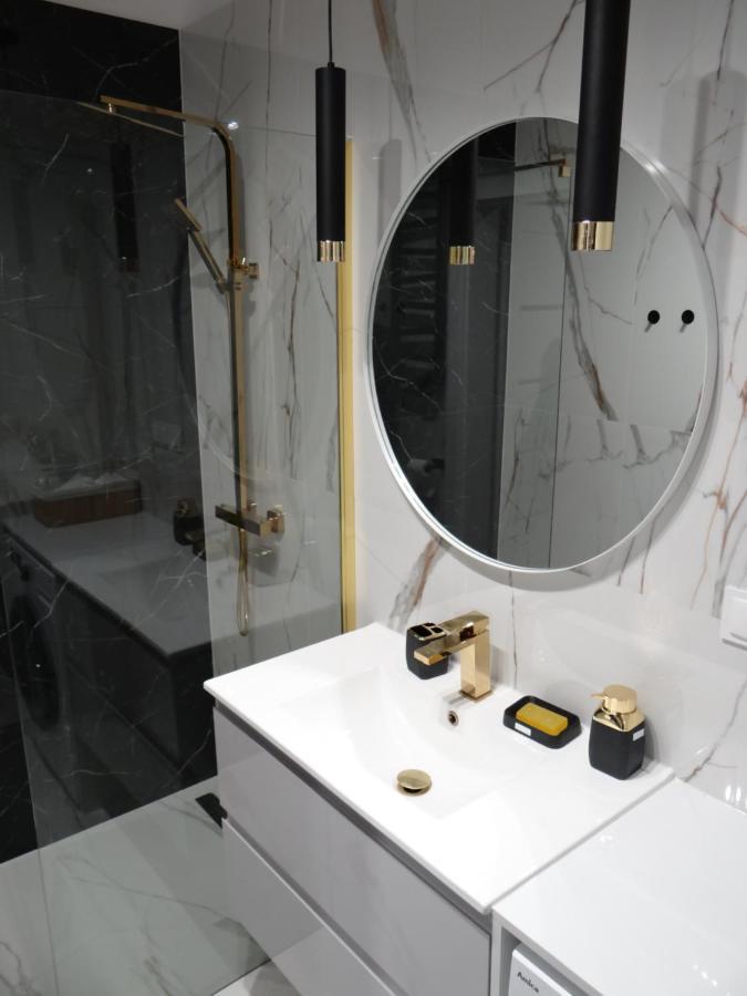 Apartament Nr15 Z Parkingiem Podziemnym Torun Ngoại thất bức ảnh