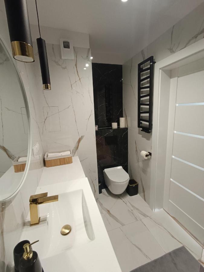 Apartament Nr15 Z Parkingiem Podziemnym Torun Ngoại thất bức ảnh