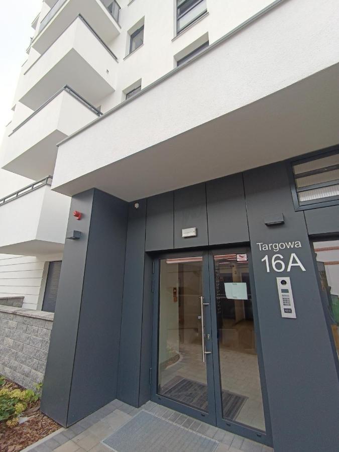 Apartament Nr15 Z Parkingiem Podziemnym Torun Ngoại thất bức ảnh